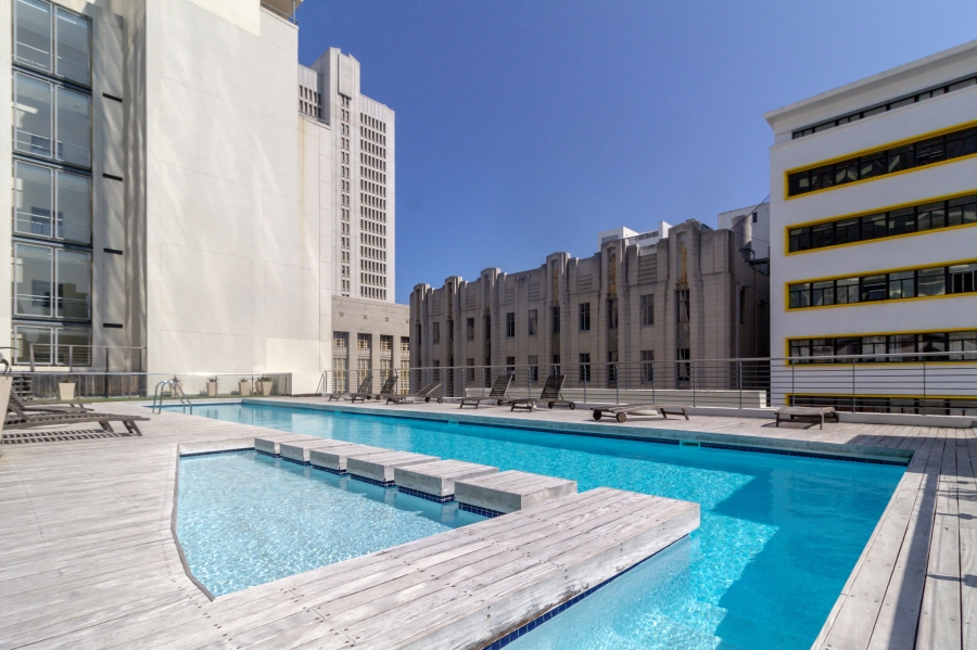 2 Bedroom Property for Sale in Cape Town City Centre Western Cape